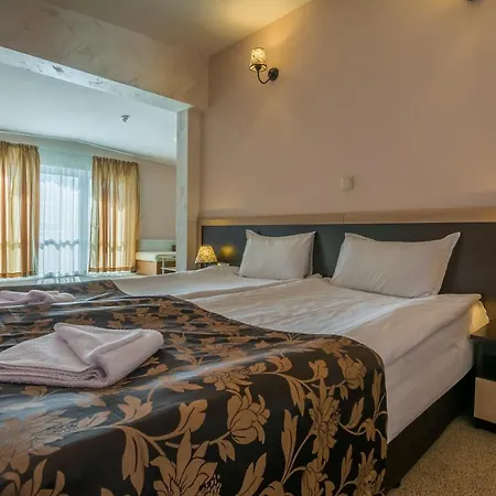 Royal 3* Borovets
