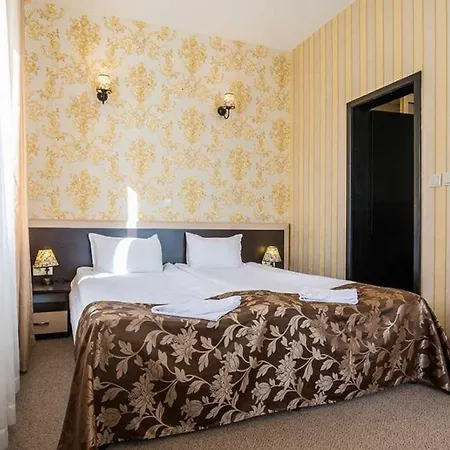 Royal 3* Боровец