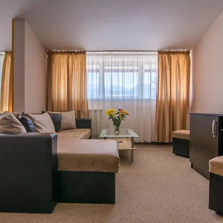 Royal Hotel 3*